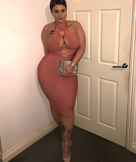 blonde secretary onlyfans porno photos