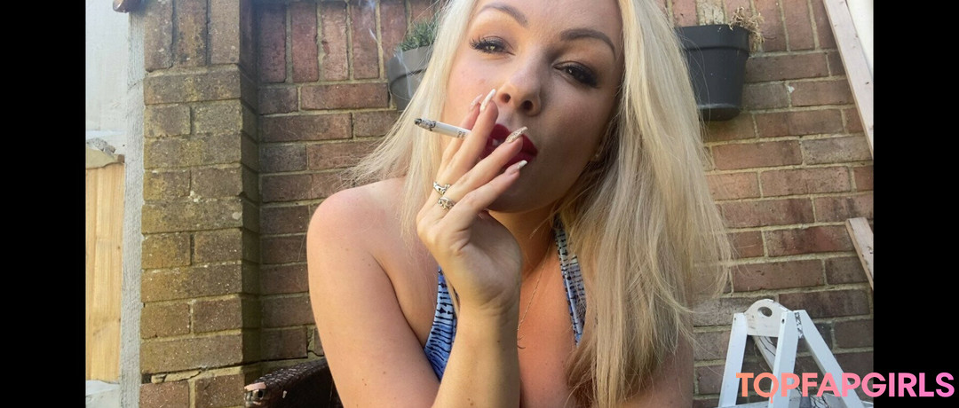 pennylee92 porn actress pic
