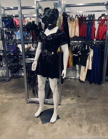 missvaleriexxx model nude picture