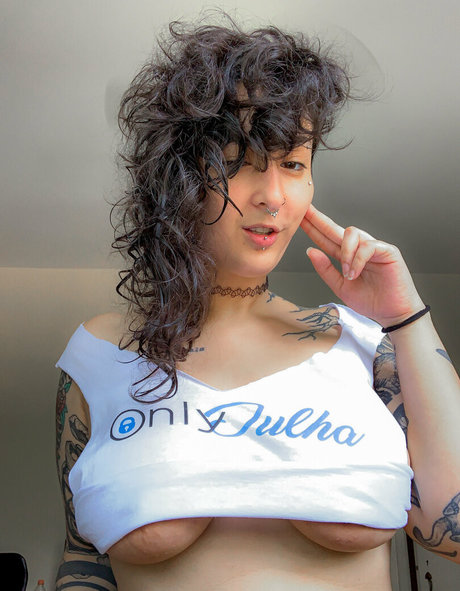 julh4 free profile image