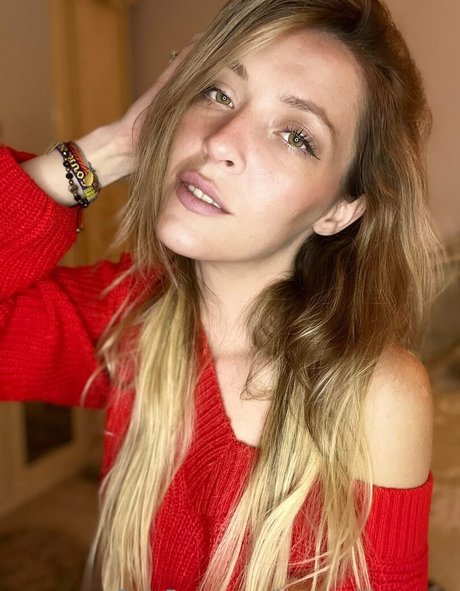 gloryhole wife onlyfans hot sex pic