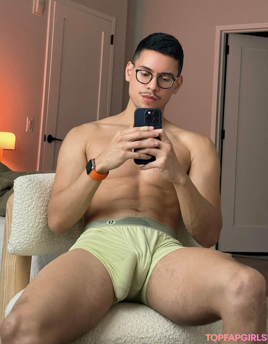 ryxxxfree model nude pic