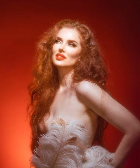 Marlo Meekins xxx pornstar img