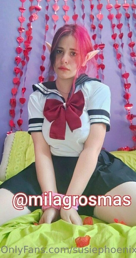 susiephoenix nudes model photo