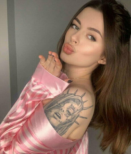 kira kirraa hd star img