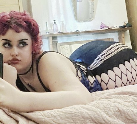 milabloomoo star naked galleries