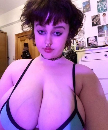 milabloomoo star hot galleries