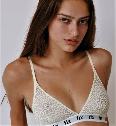 Emily Kuper pornstar high quality photos