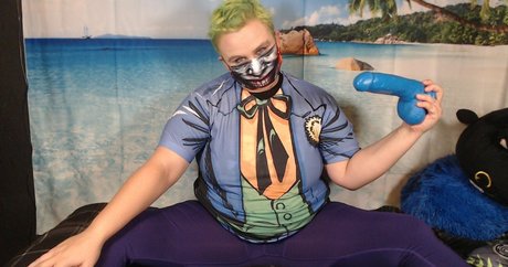 milf strip onlyfans nice galleries