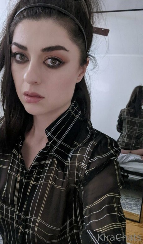 KiraChats nice actress pic