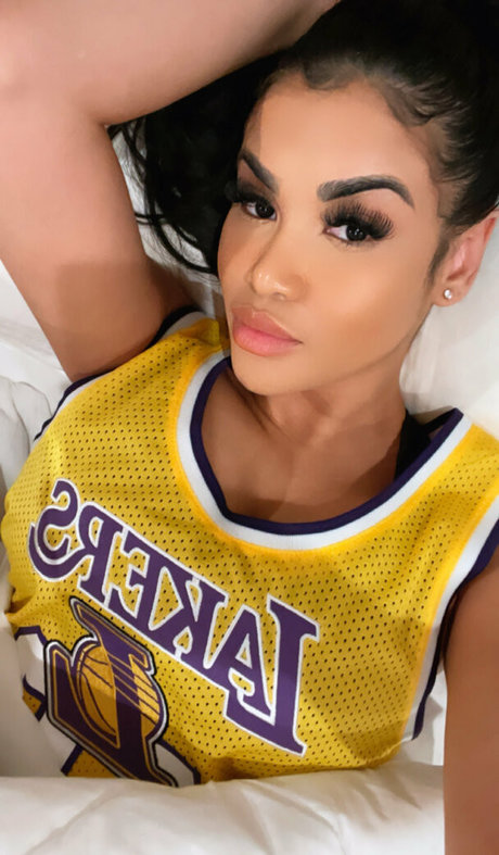 sheismichaela porn actress pictures