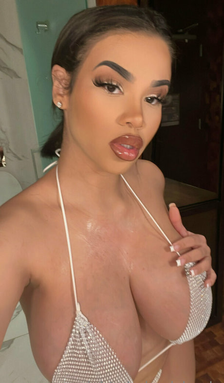 sheismichaela perfect star pics