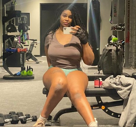 bigbootytechnerd erotic pornstar archive