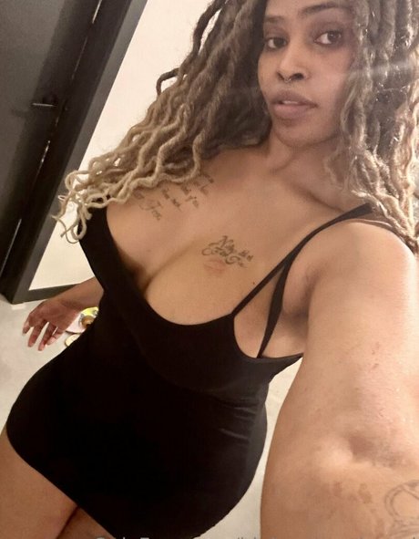 bigbootytechnerd erotic pornstar picture