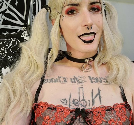 luna nyxtg star adult picture