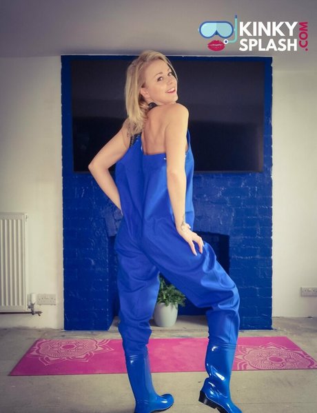 trans onlyfans exclusive photos