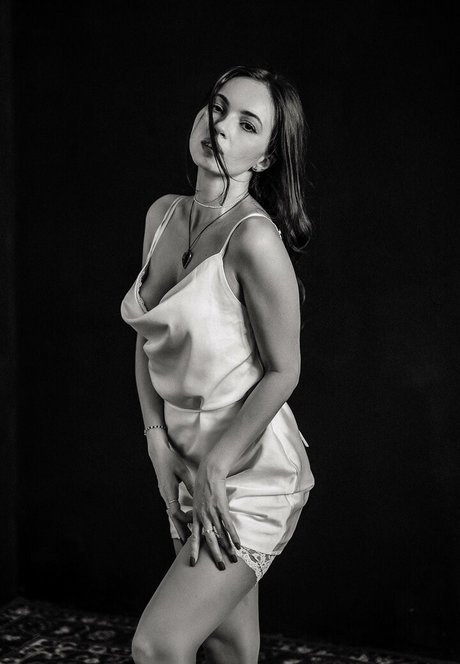 Sunshine13_ top profile image