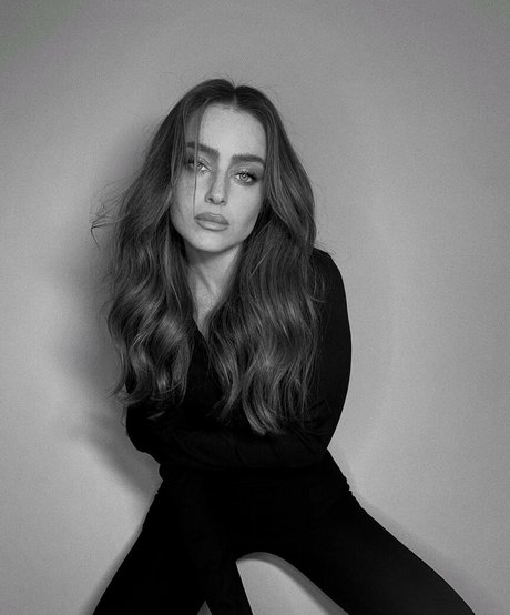 nerdy teen onlyfans sexy galleries