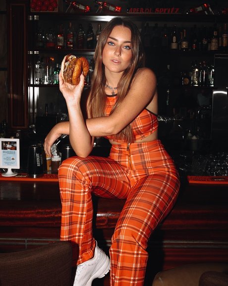 Effy Palarya model nudes picture