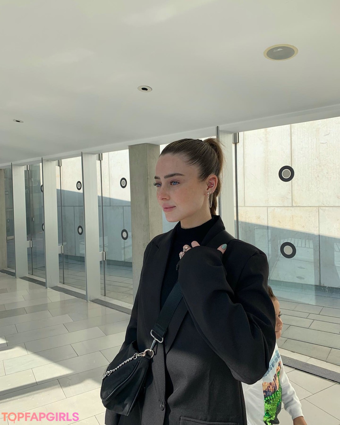 Effy Palarya top model gallery