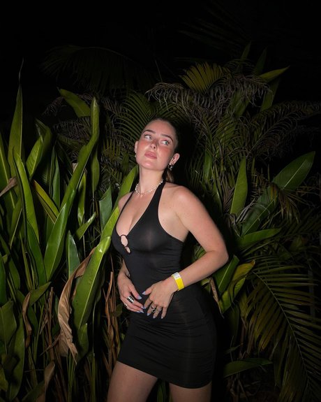 teen orgasm onlyfans nude pictures