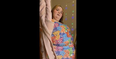 blonde midget onlyfans pornos pic