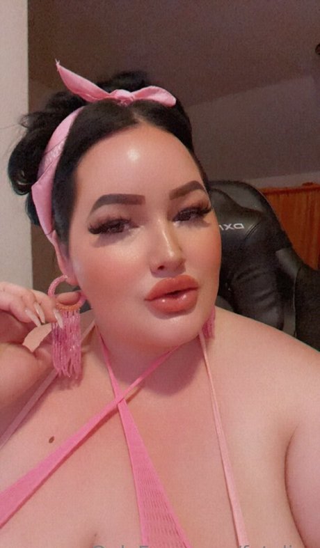 fateliza nude actress img