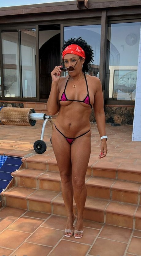 down onlyfans free naked galleries