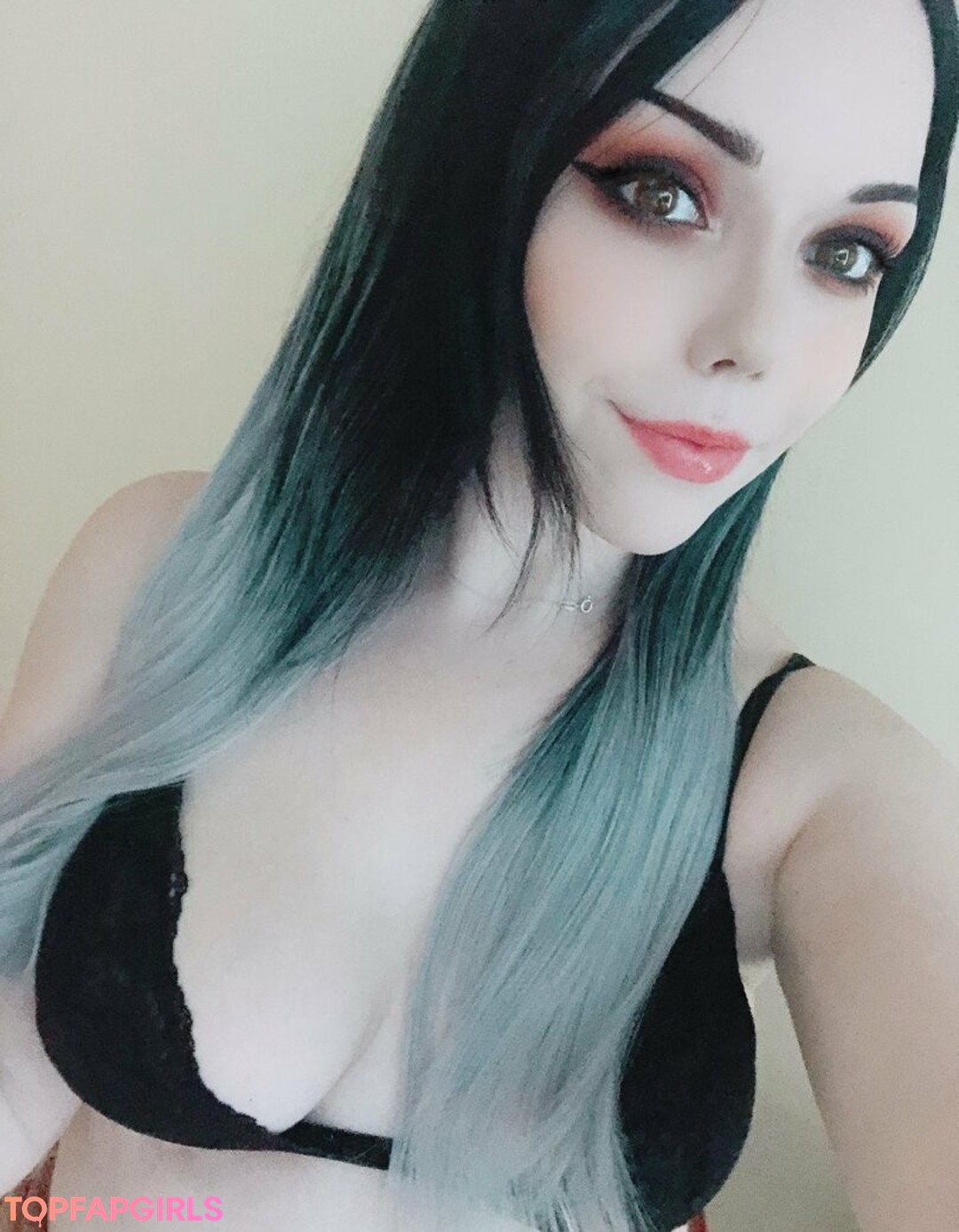 curvy star onlyfans free porn images