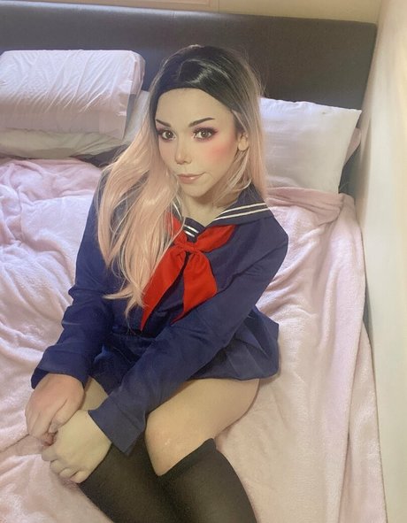 blonde cougar onlyfans top pictures