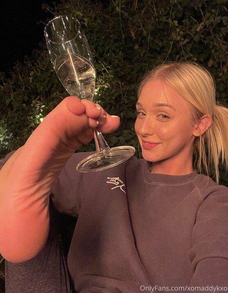 asian teen feet onlyfans nudes photo