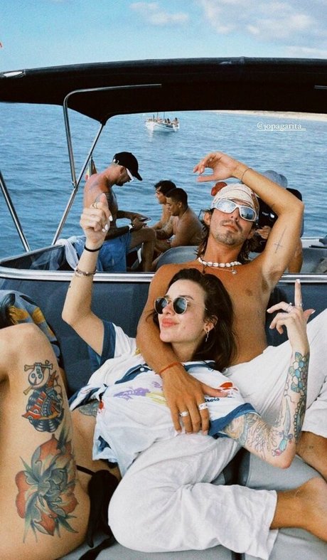 janadeoliveira_ model hd photos