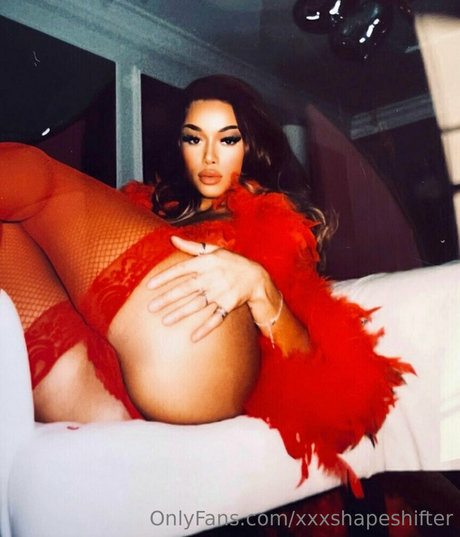 xxxshapeshifter erotic actress picture