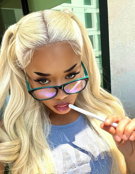 xxxshapeshifter high quality model galleries