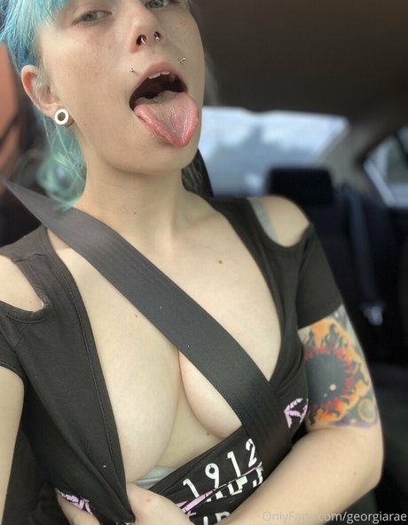 georgiarae hot actress pics