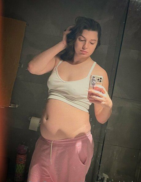 chippiechipsbimbo model art pics