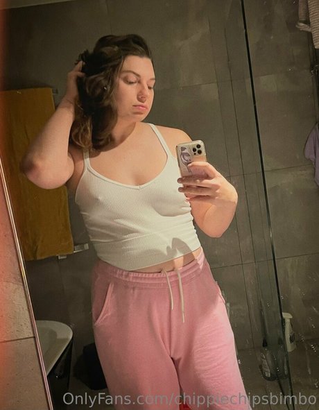 chippiechipsbimbo actress photos