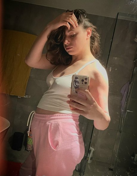 chippiechipsbimbo high quality actress pics