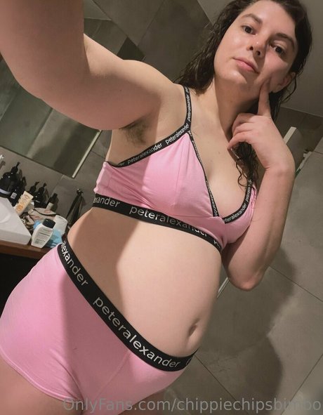 chippiechipsbimbo model porn galleries