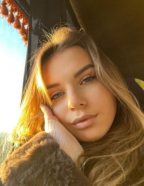 lucky ashley free star galleries