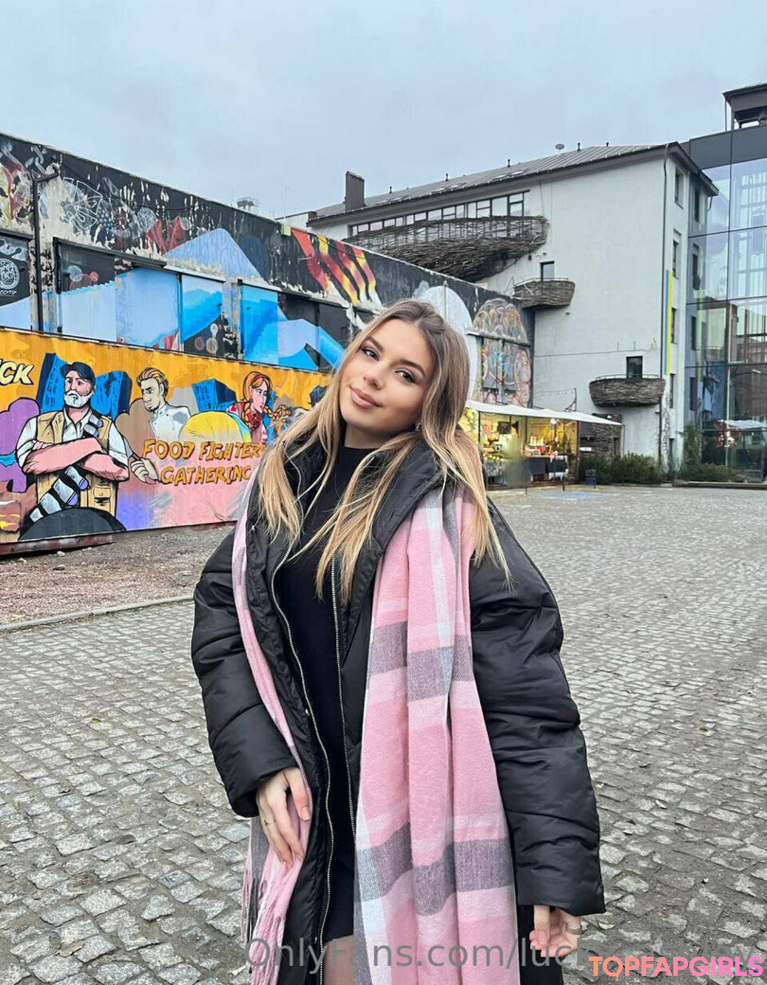 lucky ashley free pornstar photo