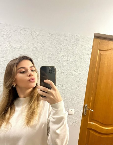 lucky ashley perfect pornstar archive