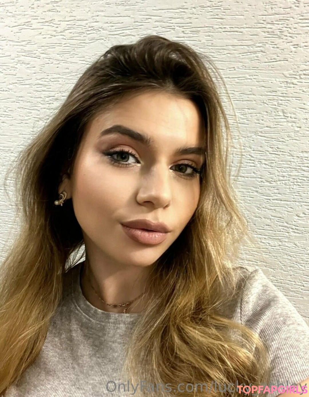 lucky ashley star high quality image