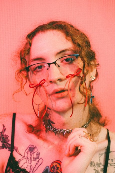 sashabby naked actress pictures