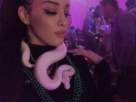 Goddess Kate star sex pics