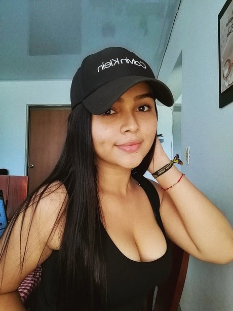 Sarita Olarte hot pornstar picture