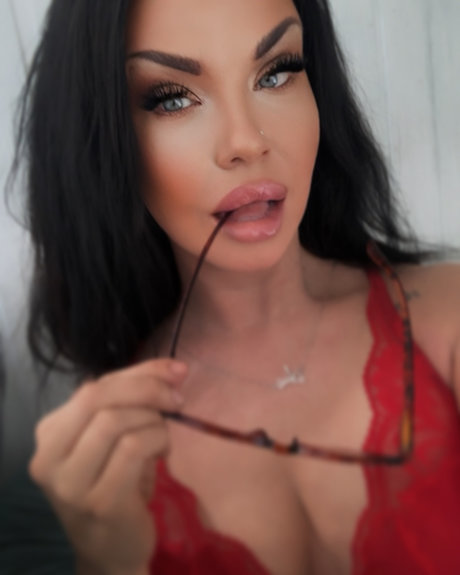 Sariela naked actress galleries