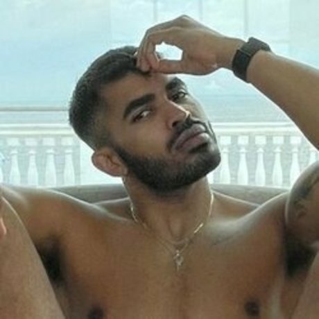 Sandro Saints exclusive pornstar pictures