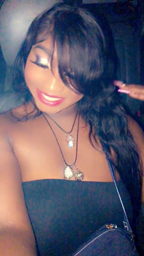 Sanaa Lee_ star images