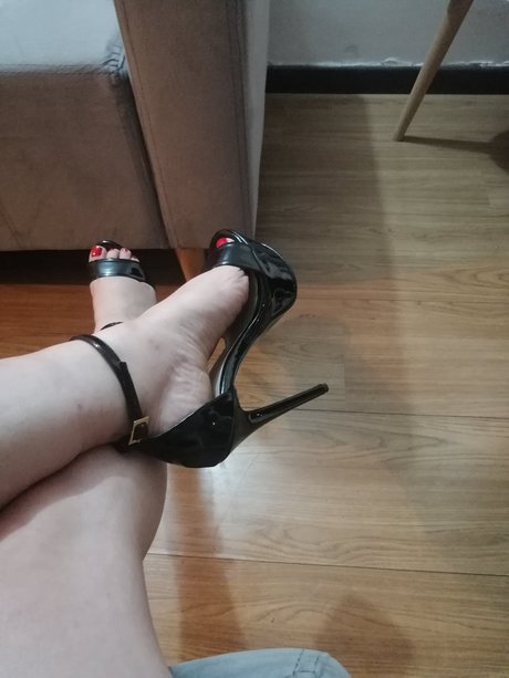 Sxyfoots hot model pictures